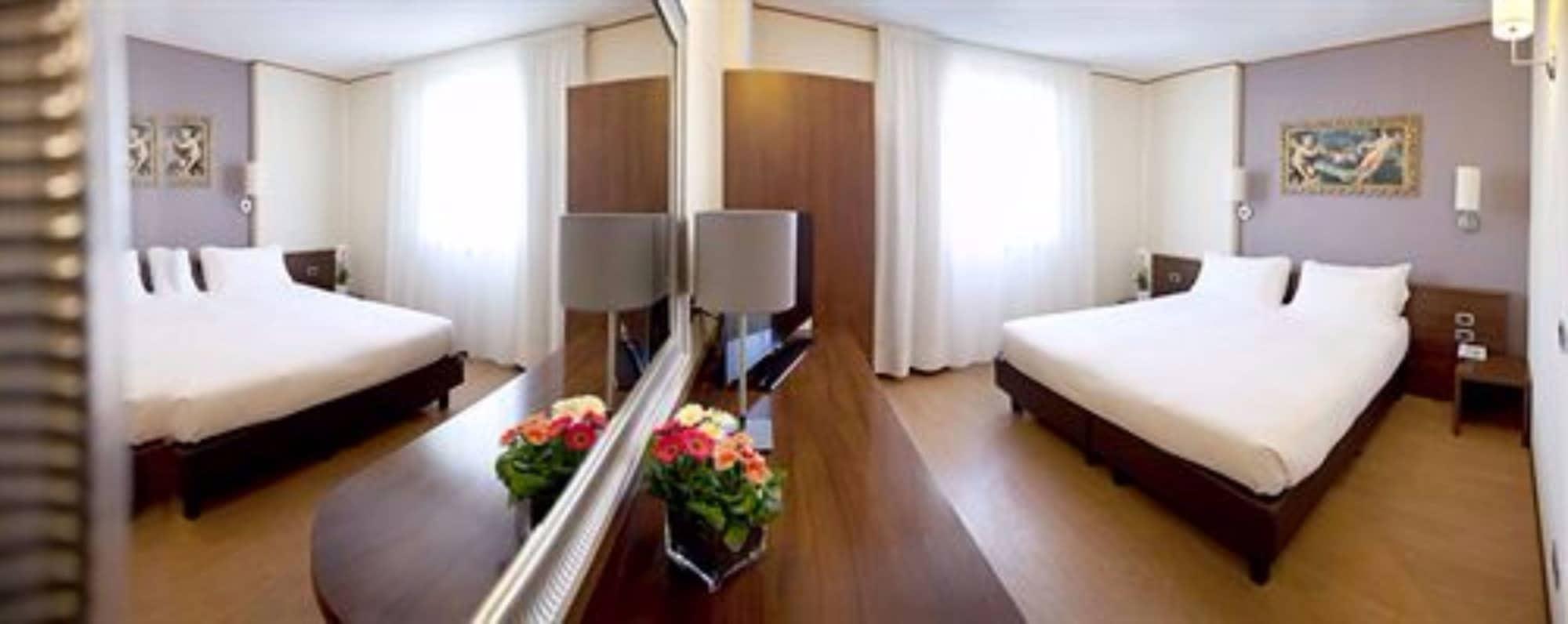 Hotel Europa Ancona Esterno foto