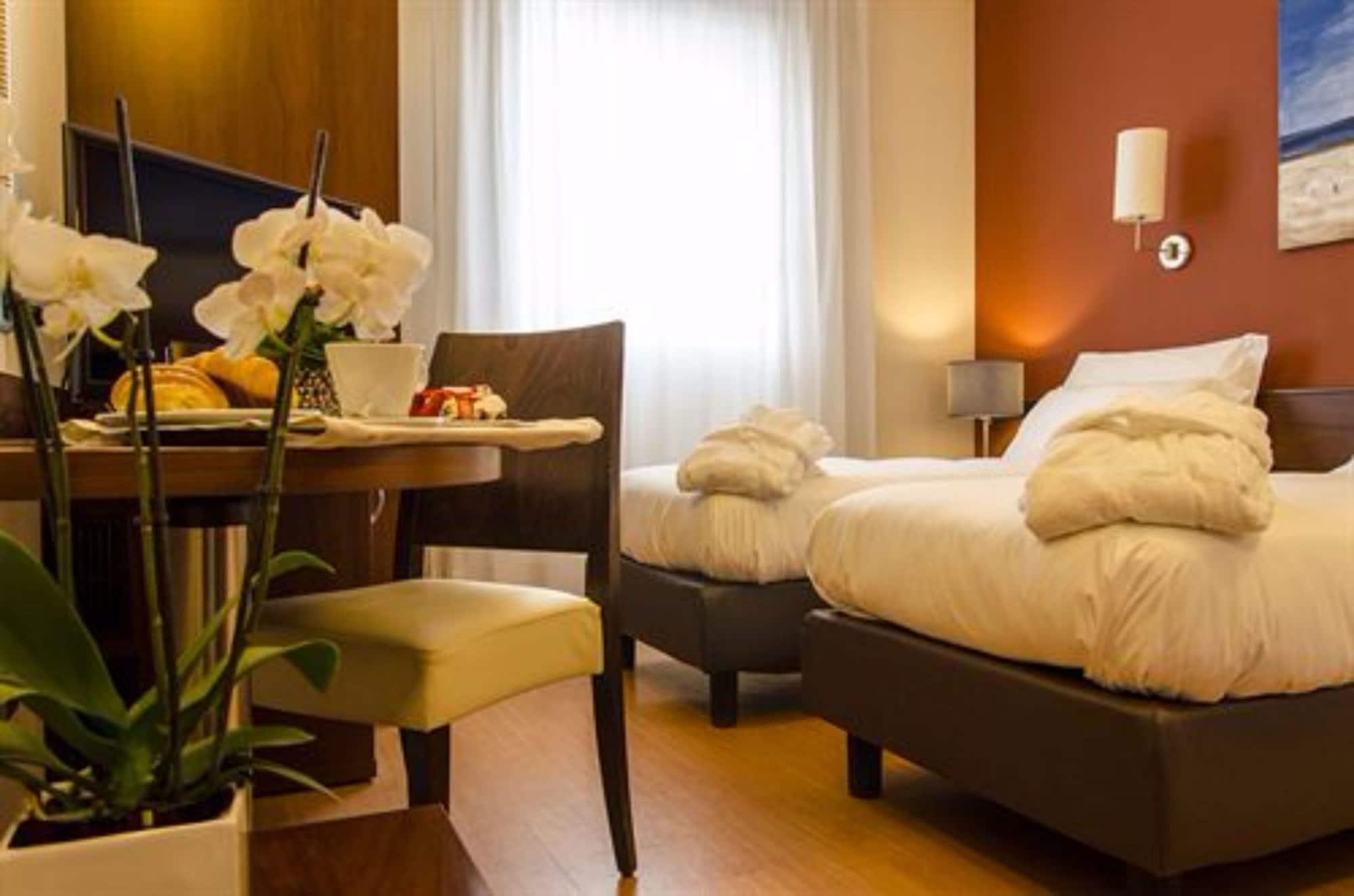 Hotel Europa Ancona Esterno foto