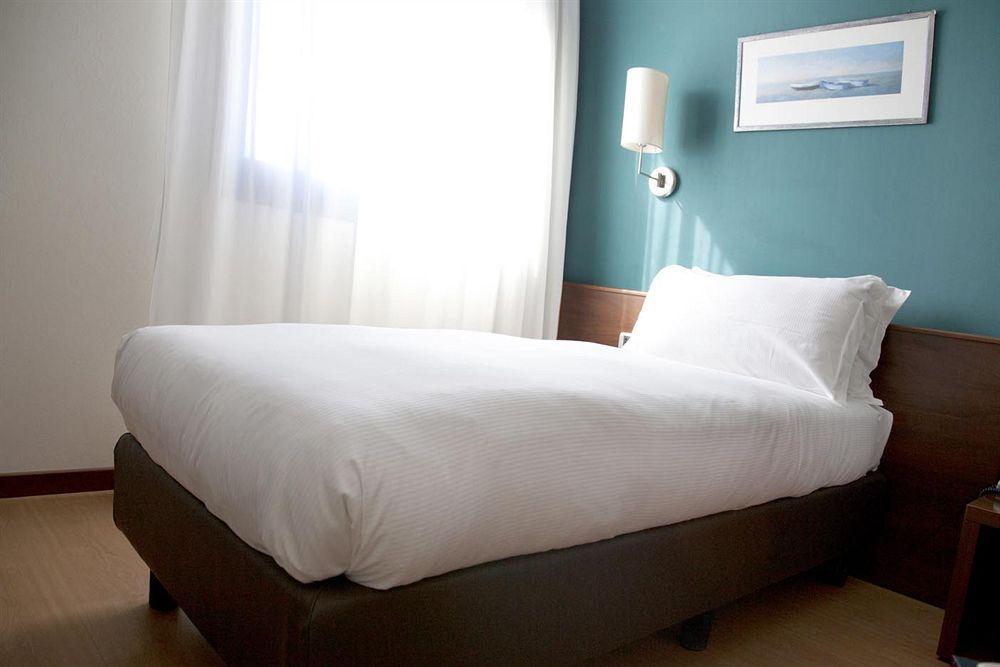 Hotel Europa Ancona Esterno foto
