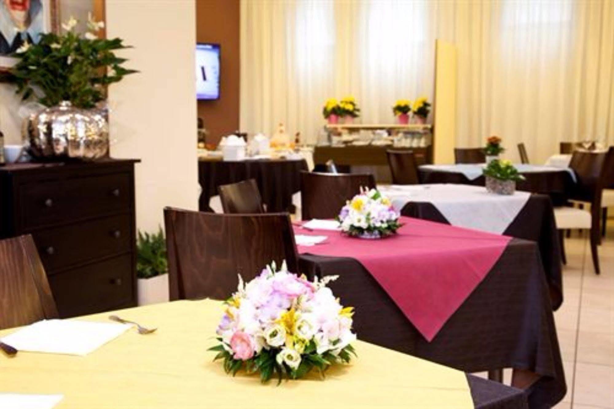 Hotel Europa Ancona Esterno foto