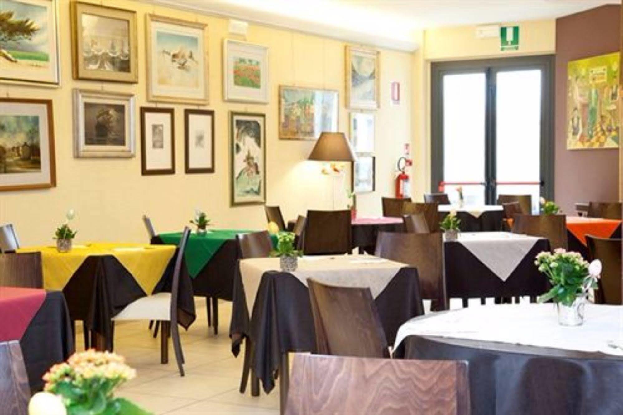 Hotel Europa Ancona Esterno foto